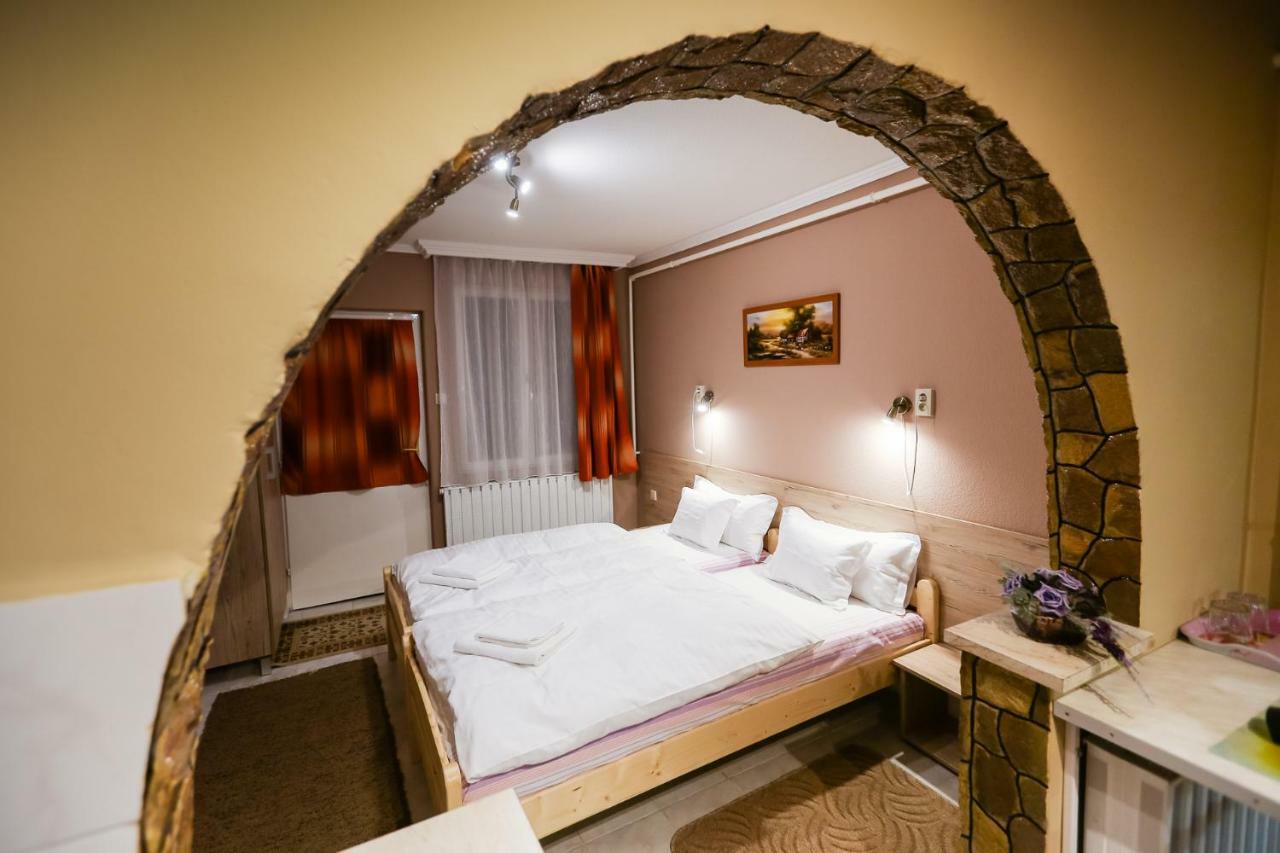 Lara Apartman キシュバールダ エクステリア 写真